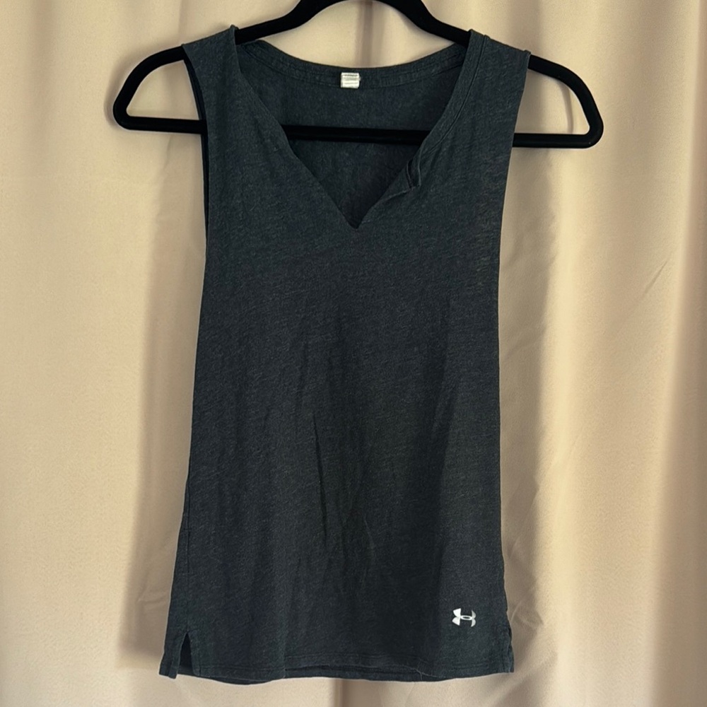 Under Armour Black Fitted Tank Top
